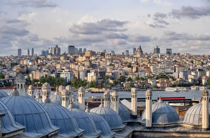 İstanbul UNESCO Yaratıcı Şehirler Ağı Tasarım Şehri şehir silüeti